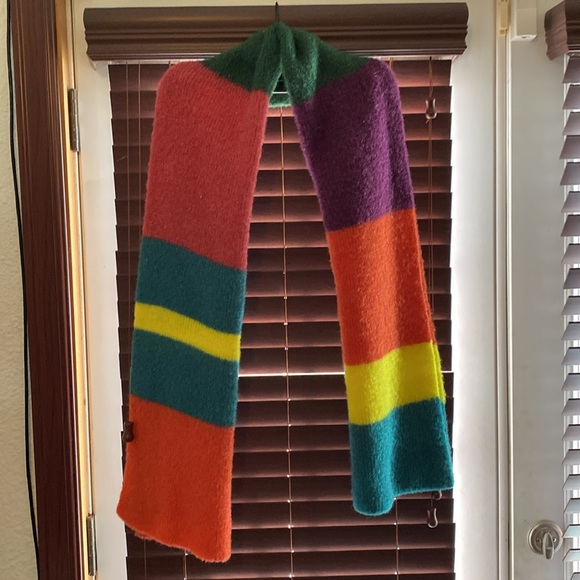 BP Bold Stripe Colorful Scarf - Picture 4 of 4